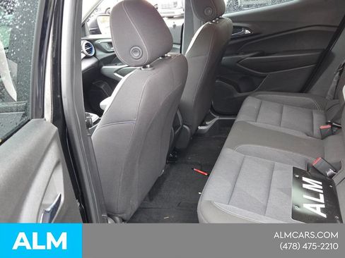 Used 2024 Chevrolet Trax LS FWD image 8