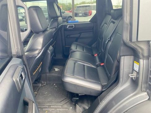 Used 2024 Ford Bronco Badlands AWD/4WD image 13