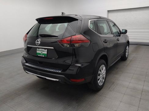 Used 2018 Nissan Rogue S AWD/4WD image 9