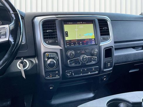 Used 2021 RAM 1500 Classic Warlock image 10