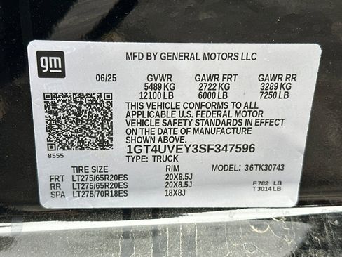 New 2025 GMC Sierra 3500 AT4 w/ Technology Package image 33