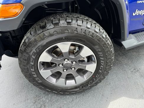Used 2020 Jeep Wrangler Unlimited Sahara AWD/4WD image 64