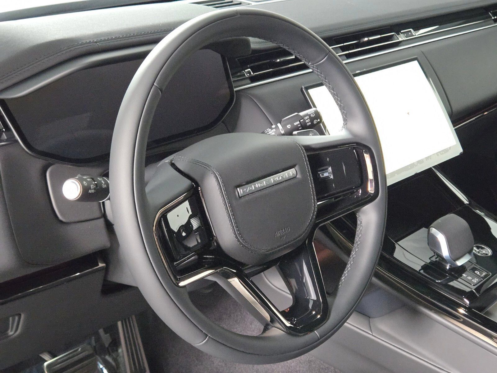 New 2026 Land Rover Range Rover Sport Dynamic SE AWD/4WD image 23