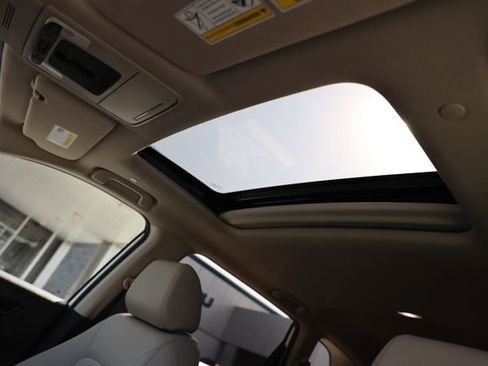 Used 2024 Honda CR-V EX-L image 42