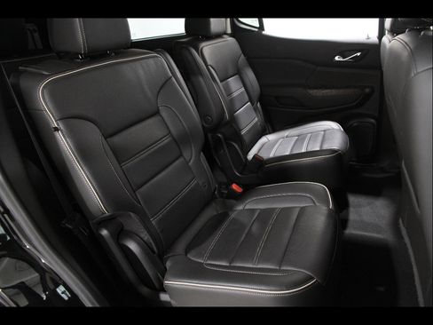 Used 2021 GMC Acadia Denali w/ LPO, Floor Liner Package FWD image 20