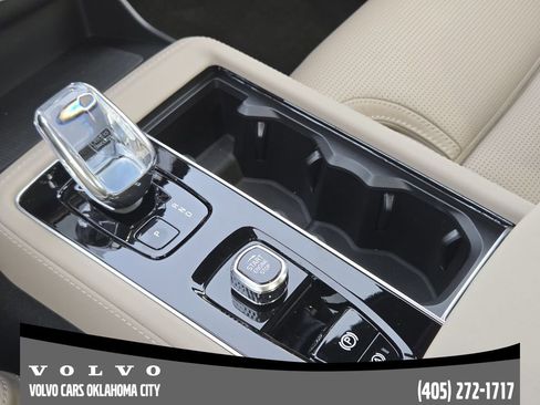 New 2026 Volvo XC90 B6 Ultra w/ Lounge Package AWD/4WD image 19