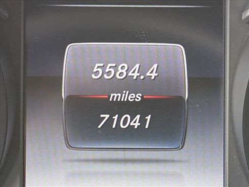 Used 2017 Mercedes-Benz C 300 Coupe image 11