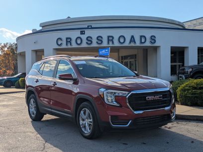 Used 2023 GMC Terrain SLE w/ Driver Convenience Package