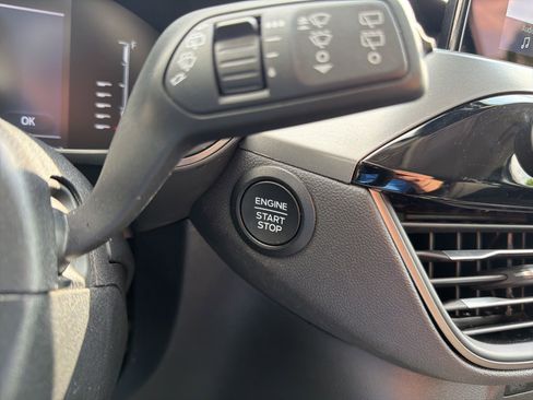 Used 2024 Ford Escape Active FWD image 19