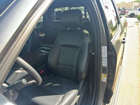 Used 2023 Ford F150 Lariat w/ Equipment Group 502A High AWD/4WD image 31