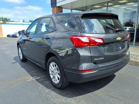 Used 2021 Chevrolet Equinox LS FWD image 20
