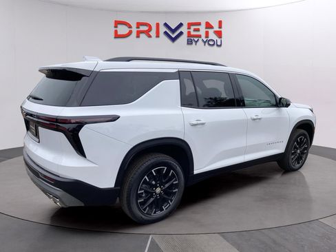 New 2026 Chevrolet Traverse LT w/ Sun and Wheel Package image 33