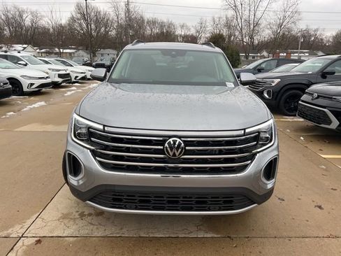 New 2026 Volkswagen Atlas SE AWD/4WD image 2