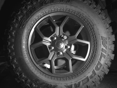 Used 2026 Jeep Wrangler Unlimited Sport AWD/4WD image 11