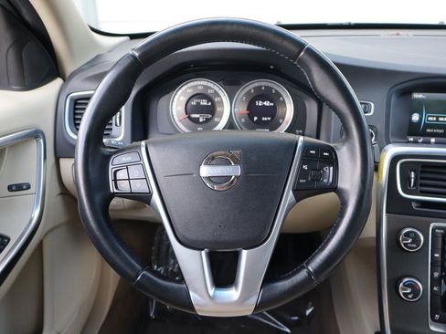 Used 2013 Volvo S60 T5 image 17