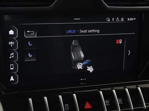 Used 2021 Lamborghini Urus image 64