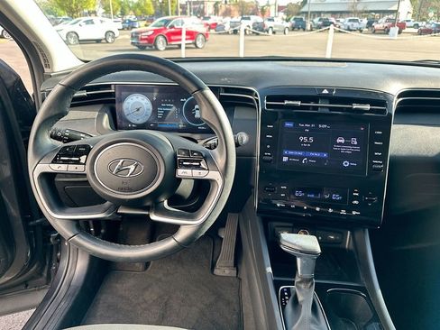 Used 2023 Hyundai Tucson SEL w/ Convenience Package AWD/4WD image 19