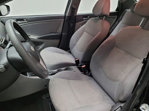 Used 2016 Hyundai Accent SE FWD image 17