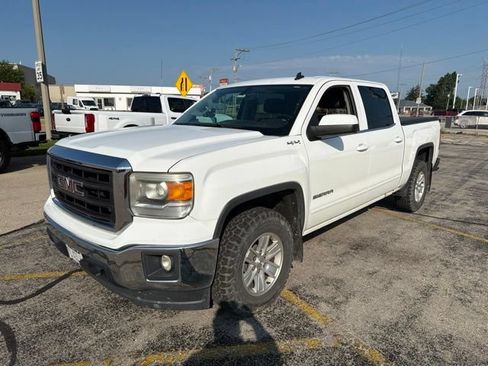 Used 2014 GMC Sierra 1500 SLE w/ SLE Value Package AWD/4WD image 2