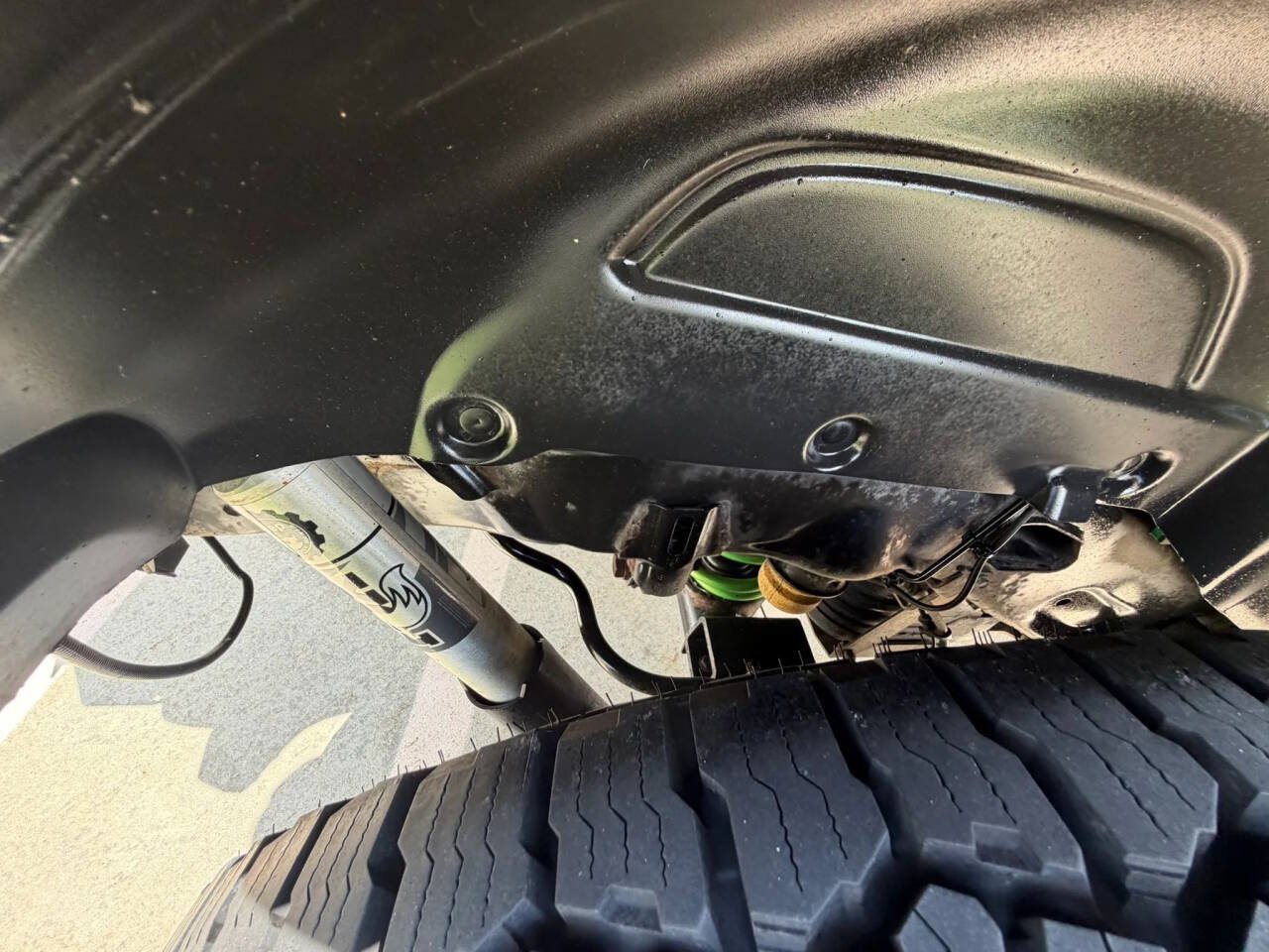Used 2018 Jeep Wrangler Unlimited Rubicon AWD/4WD image 39