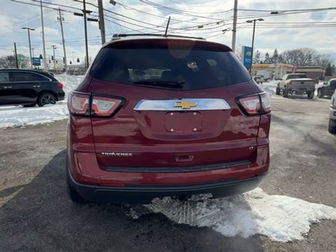Used 2017 Chevrolet Traverse LT w/ LPO, 'HIT The Road' Package image 7