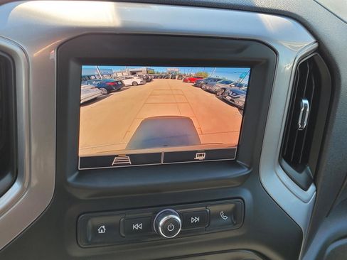 Used 2023 Chevrolet Silverado 1500 Custom image 23