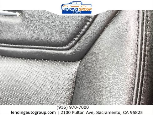 Used 2018 Cadillac XT5 Luxury w/ Driver Awareness Package image 24