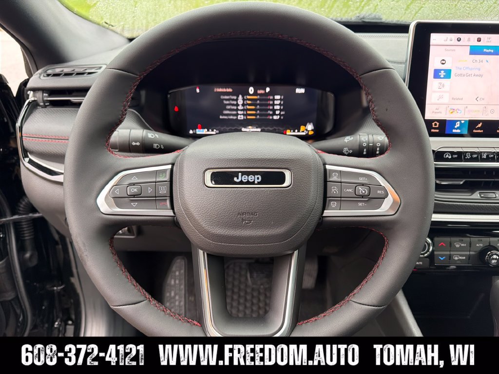 New 2026 Jeep Compass Trailhawk w/ Sun, Sound & Navigation Group AWD/4WD image 14