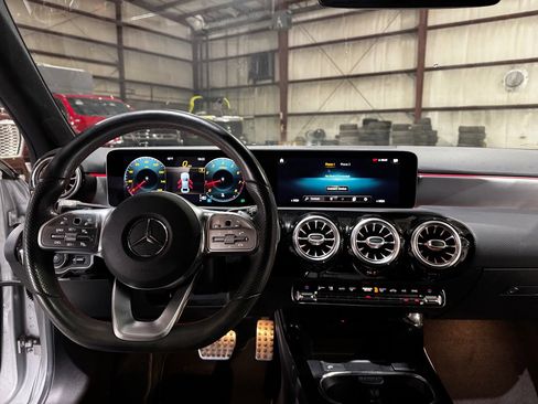 Used 2020 Mercedes-Benz A 220 - w/ AMG Line image 28