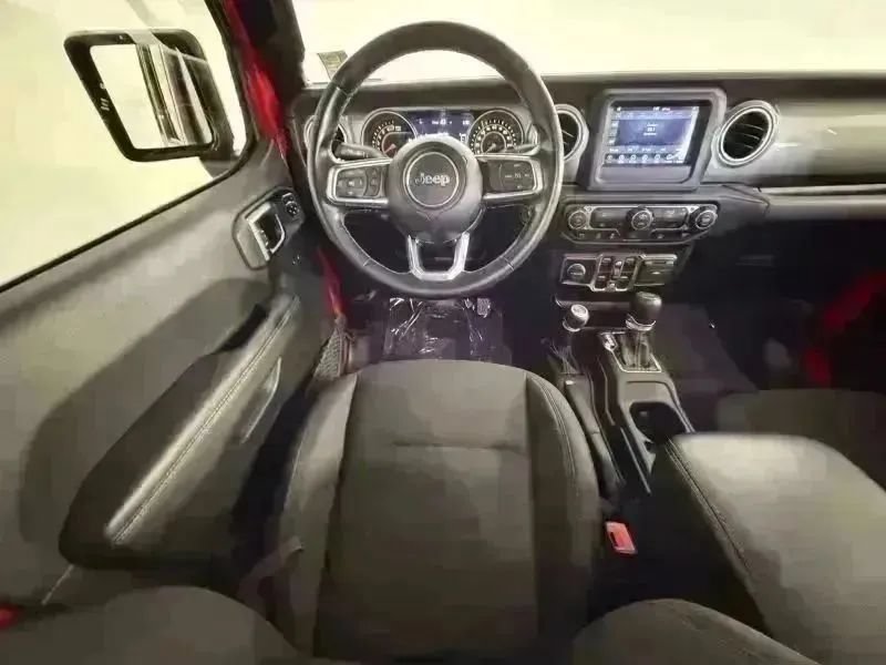 Used 2020 Jeep Wrangler Unlimited Sahara AWD/4WD image 14