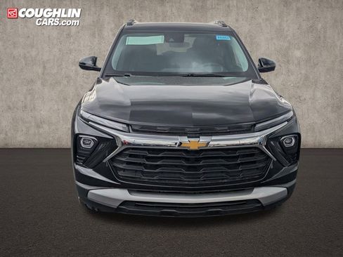New 2026 Chevrolet TrailBlazer LT FWD image 2