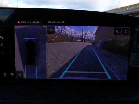 New 2025 Audi Q5 Premium Plus image 18