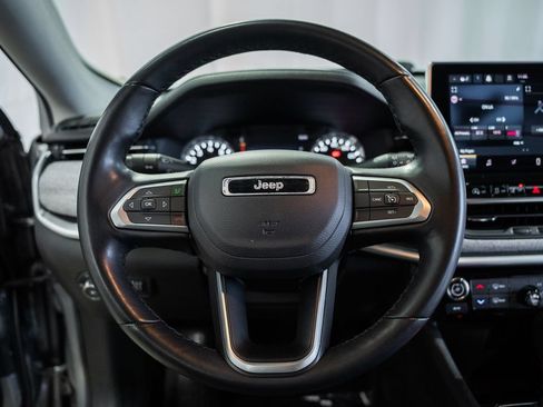 Certified 2022 Jeep Compass Latitude AWD/4WD image 23