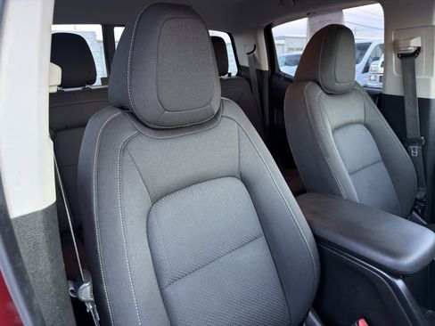 Used 2016 Chevrolet Colorado LT w/ LT Convenience Package image 25