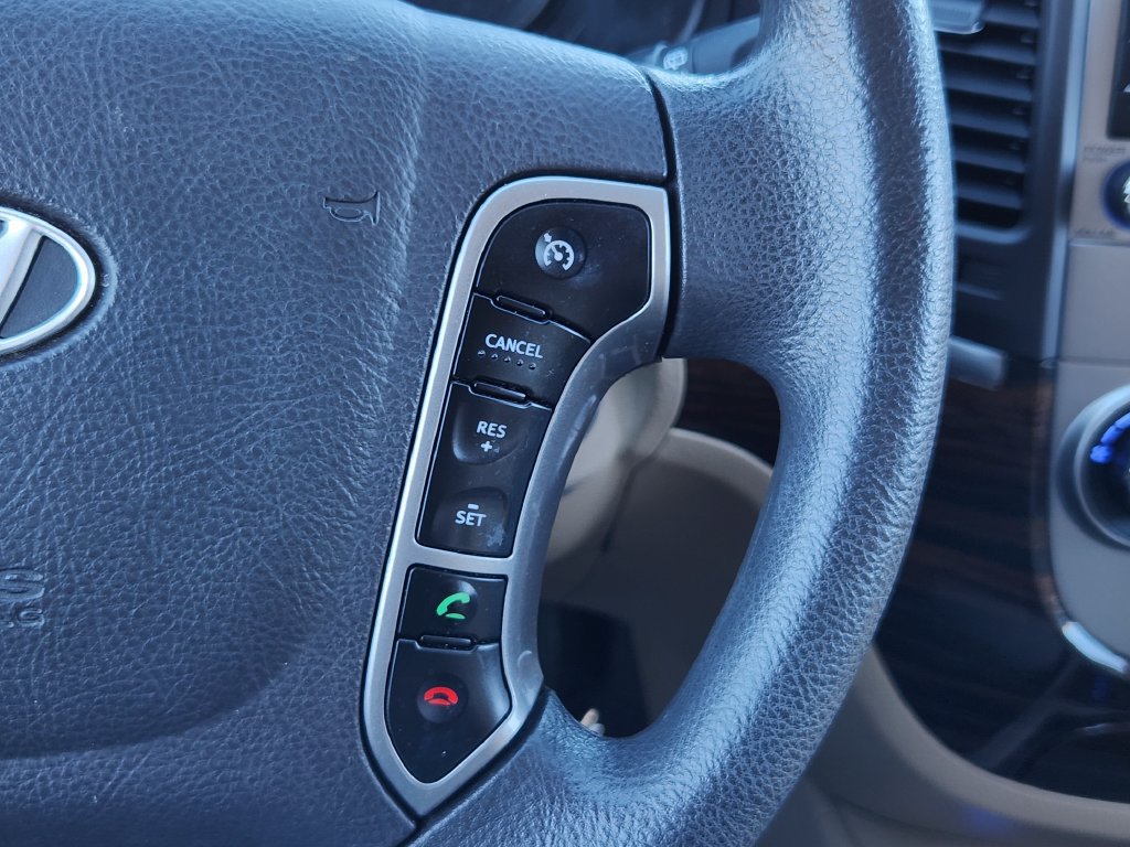 Used 2010 Hyundai Santa Fe GLS AWD/4WD image 18