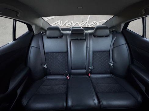 Used 2017 Nissan Maxima SR image 22