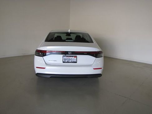 Certified 2024 Honda Accord LX image 22