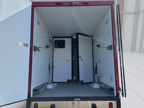 Used 2024 Ford E-350 and Econoline 350 Super Duty w/ Power Windows & Locks Group RWD image 19