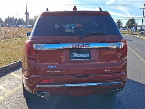 Used 2021 GMC Acadia Denali w/ Denali Ultimate Package image 7