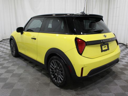 Used 2025 MINI Cooper S image 27