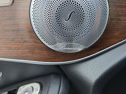 Used 2020 Mercedes-Benz GLC 350e 4MATIC image 31