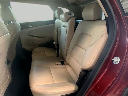 Used 2017 Hyundai Tucson SE Plus AWD/4WD image 21