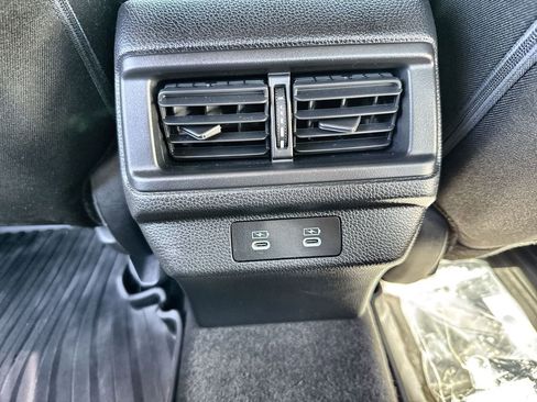 Used 2025 Honda Accord SE image 28