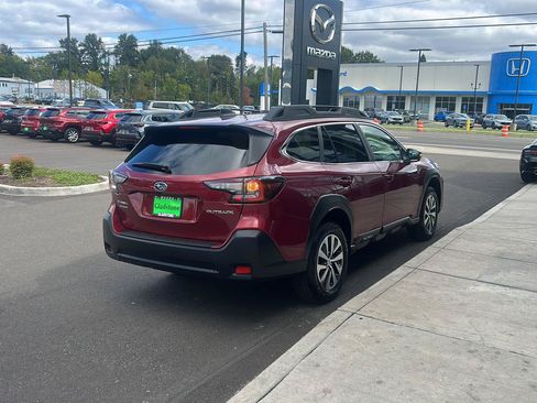 Used 2025 Subaru Outback Premium w/ Popular Package #1A AWD/4WD image 2