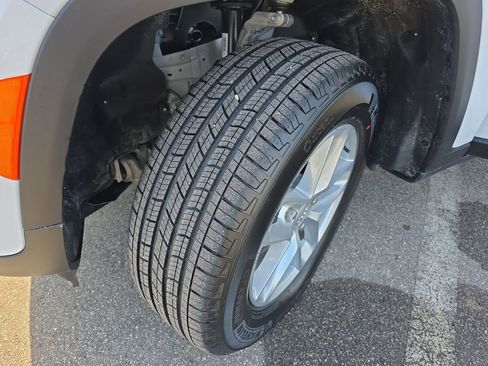 New 2026 Jeep Grand Cherokee Laredo X image 34