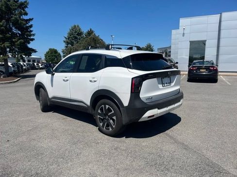 Certified 2026 Nissan Kicks SV w/ SV Premium Package AWD/4WD image 3