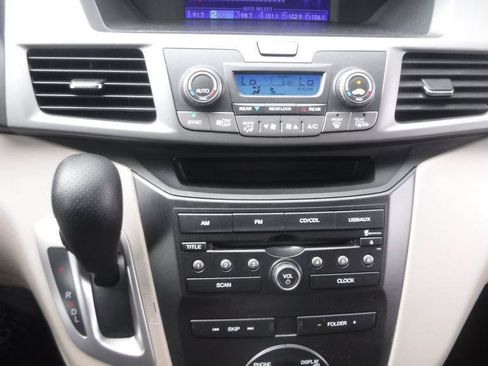 Used 2013 Honda Odyssey EX image 34