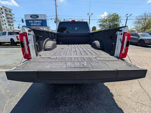 Used 2023 Ford F250 Lariat w/ Lariat Ultimate Package AWD/4WD image 15