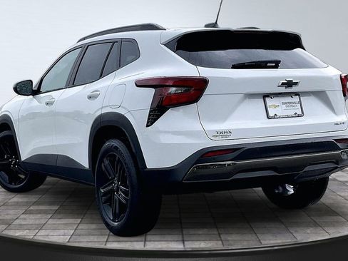 New 2026 Chevrolet Trax ACTIV FWD image 3