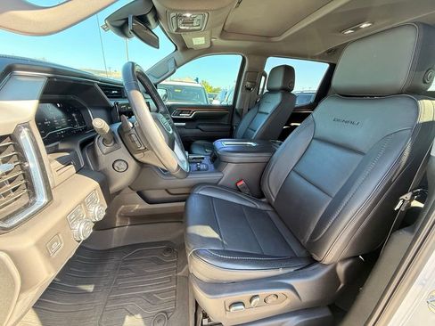 Used 2022 GMC Sierra 1500 Denali AWD/4WD image 26